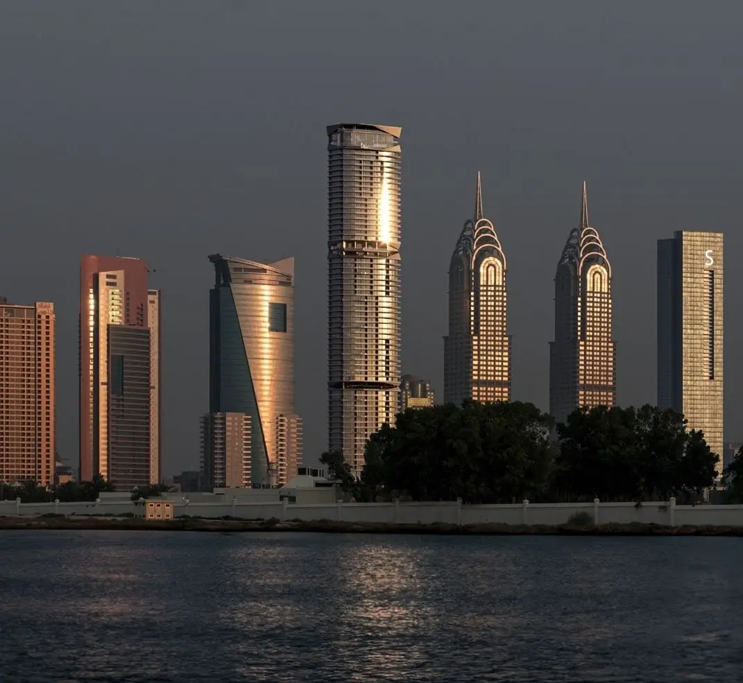 Iconic Residence by Mered, Dubai Internet City